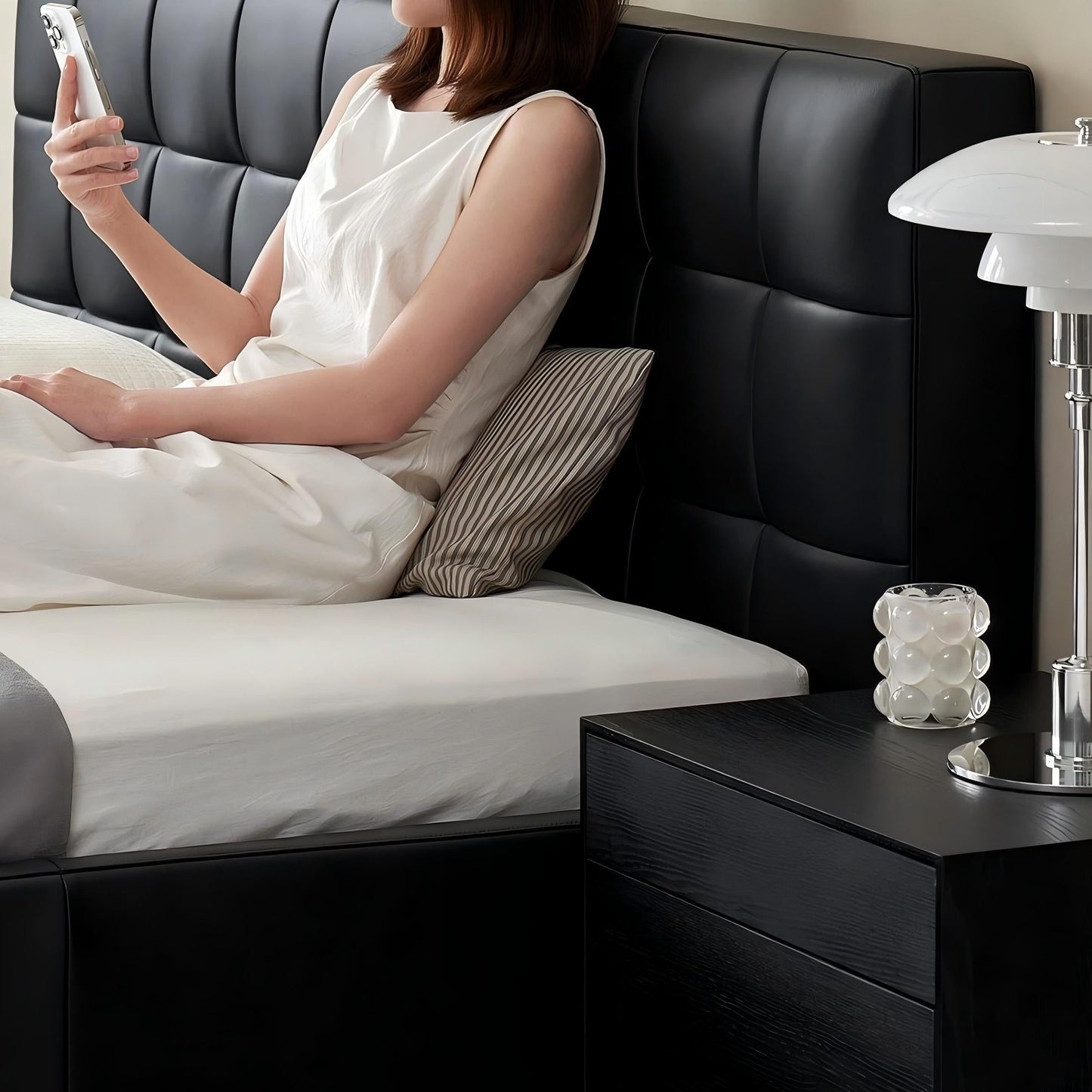 Sugar Cube Leather Bed-Black