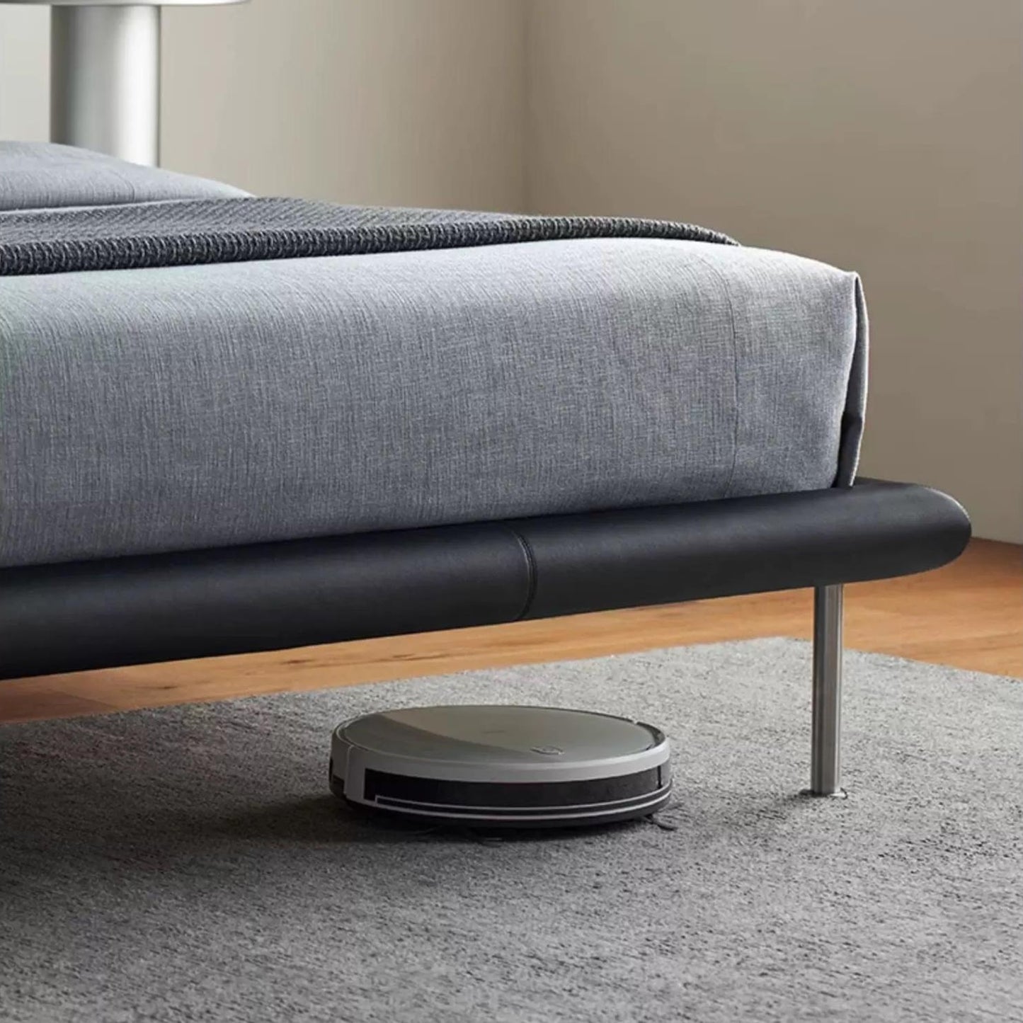 Choco Swirl Leather Bed-Black