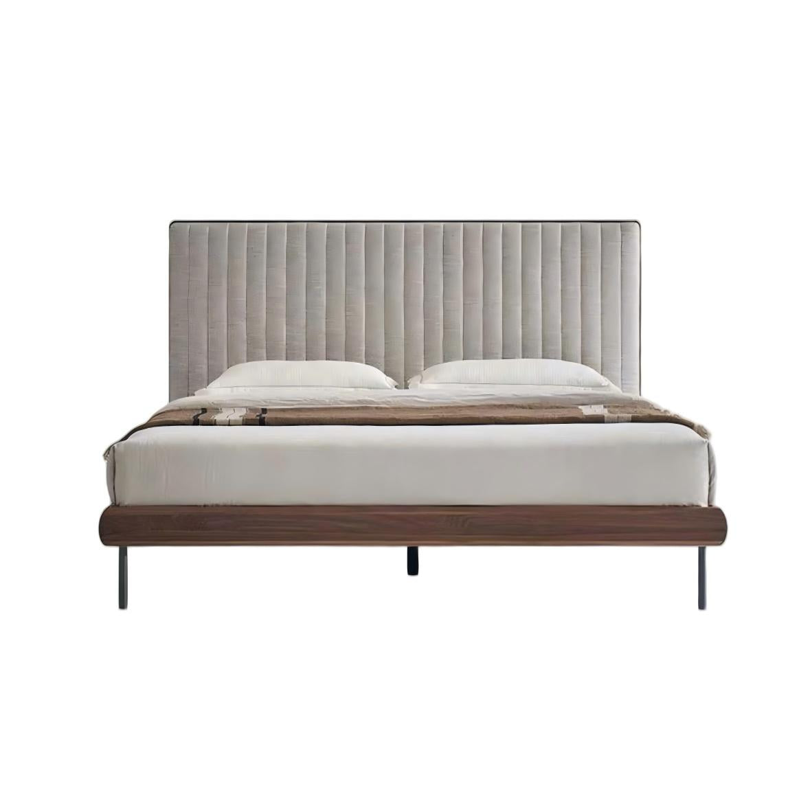 Muffin Edge Fabric Bed-Brown