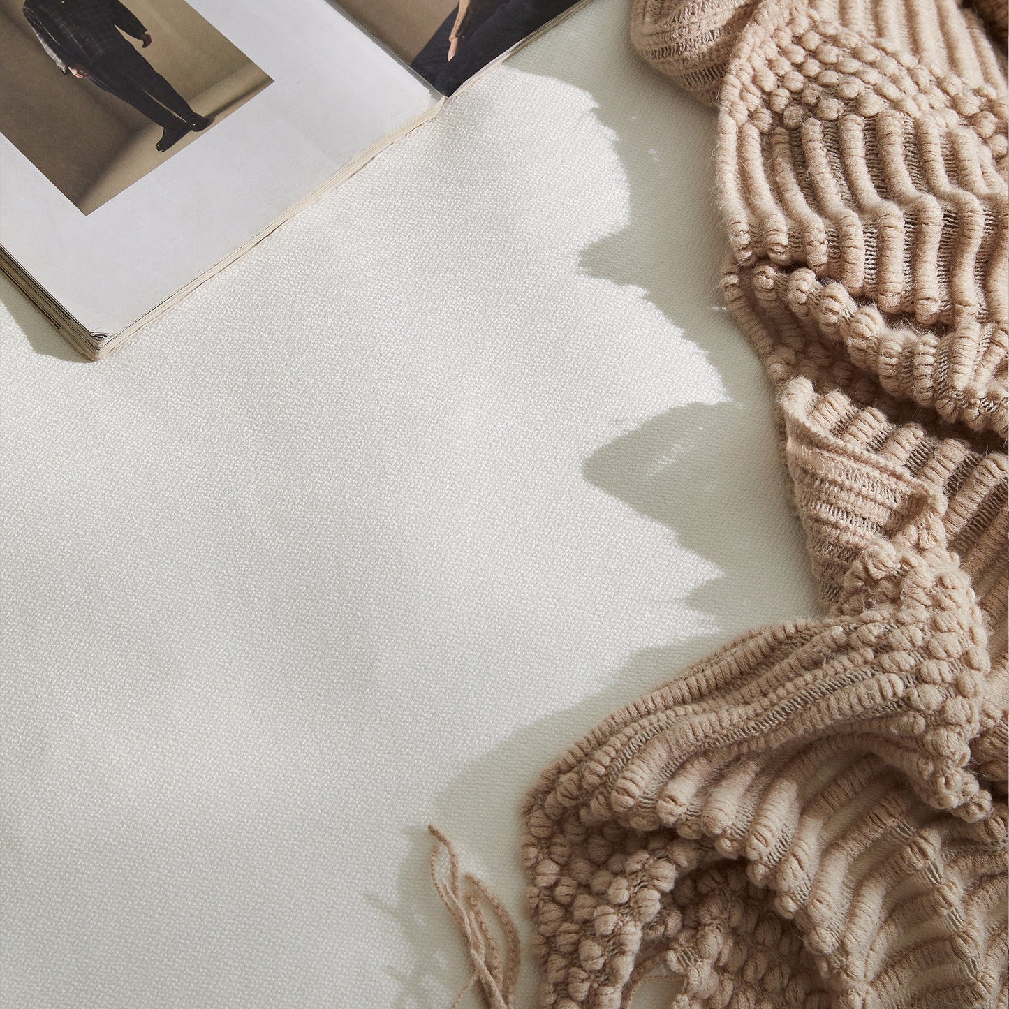 Lunna Modular U-Shaped with Ottoman Sofawhite / 120 inch u-shaped with ottoma