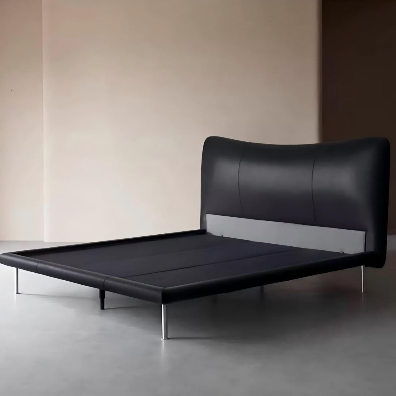 Choco Swirl Leather Bed-Black