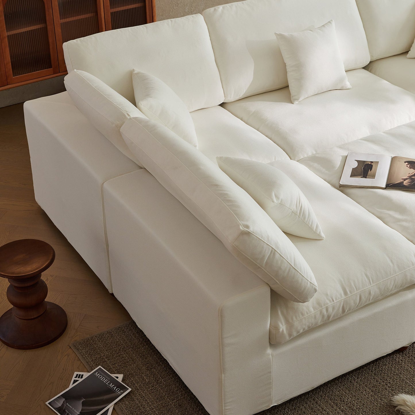 Lunna Modular U-Shaped Sofawhite / 200 inch u-shaped