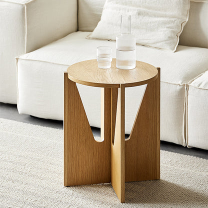 Vivid Oak Round Accent Side Table-17.8"
