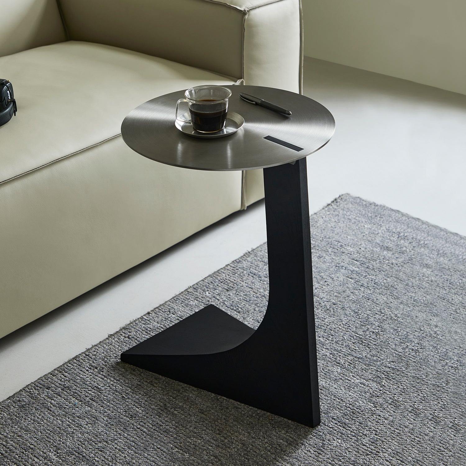 Sea Lion Stainless Steel Round Side Table-Black